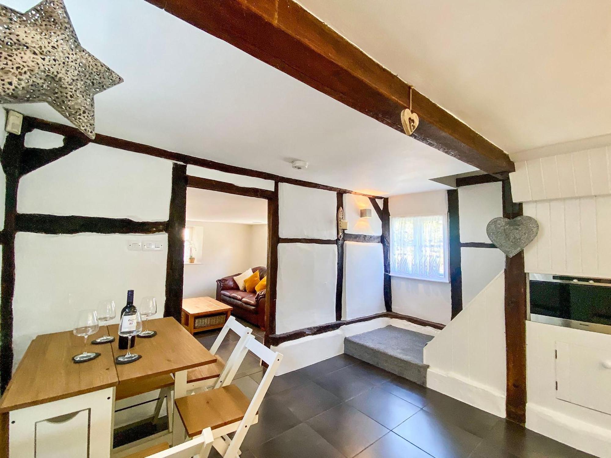 Mortimer Cottage Wootton Rivers Exterior photo